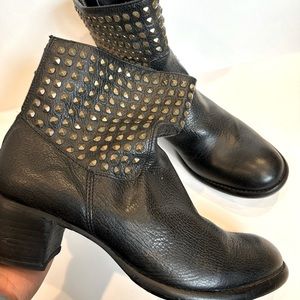 Dolce Vita Women's Mella Studded Leather Boots